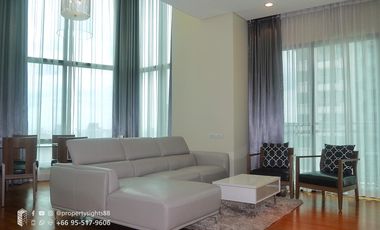 For sale 3 bedrooms condo in Khlong Toei, Bangkok