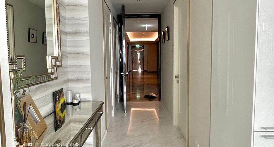For rent 2 bedrooms condo in Bang Kho Laem, Bangkok