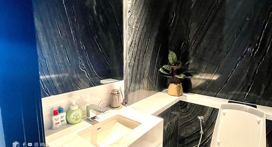 For rent 2 bedrooms condo in Bang Kho Laem, Bangkok