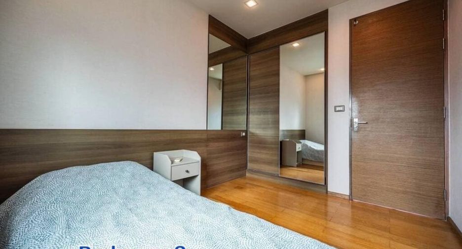 For rent 2 bedrooms condo in Sathon, Bangkok