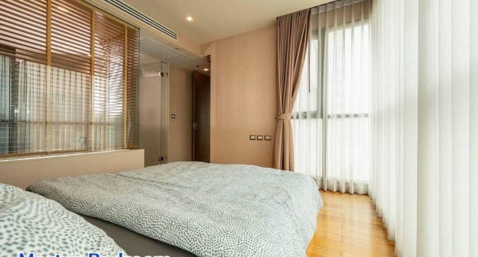 For rent 2 bedrooms condo in Sathon, Bangkok