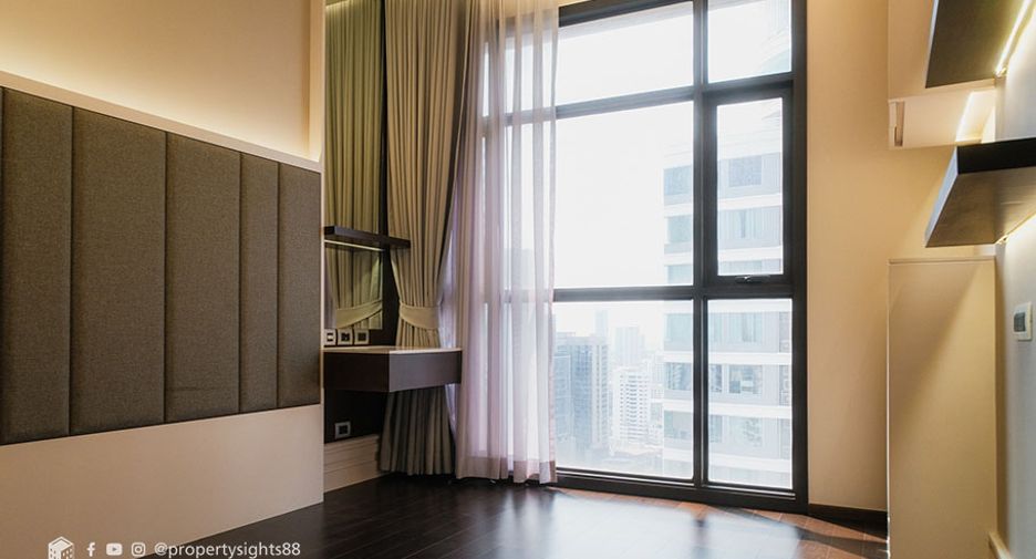 À louer 2 chambres condo à Khlong Toei, Bangkok
