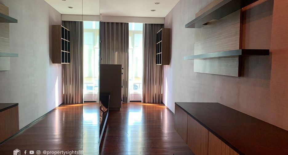 Condo en alquiler de 2 habitaciones en Watthana, Bangkok