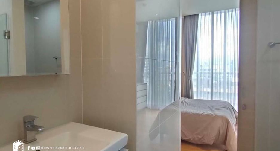 Condo en alquiler de 2 habitaciones en Khlong Toei, Bangkok