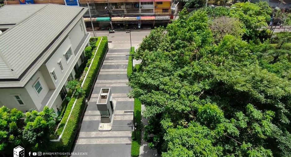 Condo en alquiler de 2 habitaciones en Khlong Toei, Bangkok