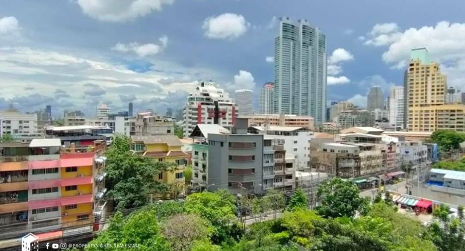 Condo en alquiler de 2 habitaciones en Khlong Toei, Bangkok