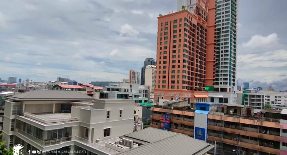 Condo en alquiler de 2 habitaciones en Khlong Toei, Bangkok