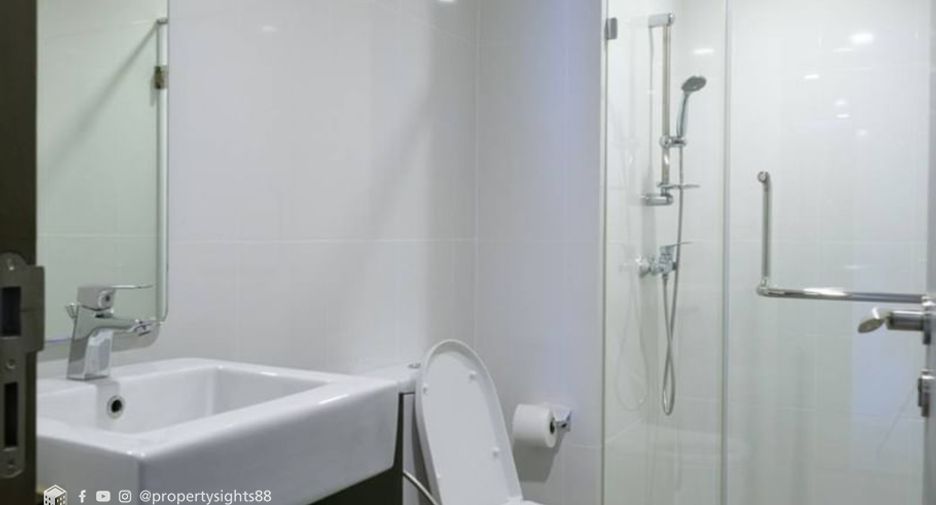 Wohnung zur Miete mit 2 Zimmer in Khlong Toei, Bangkok