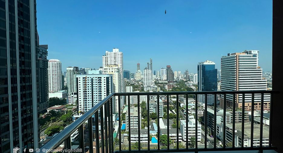 Wohnung zur Miete mit 2 Zimmer in Khlong Toei, Bangkok