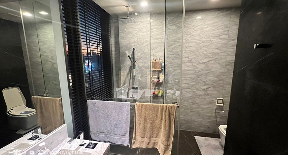 Wohnung zur Miete mit 2 Zimmer in Watthana, Bangkok