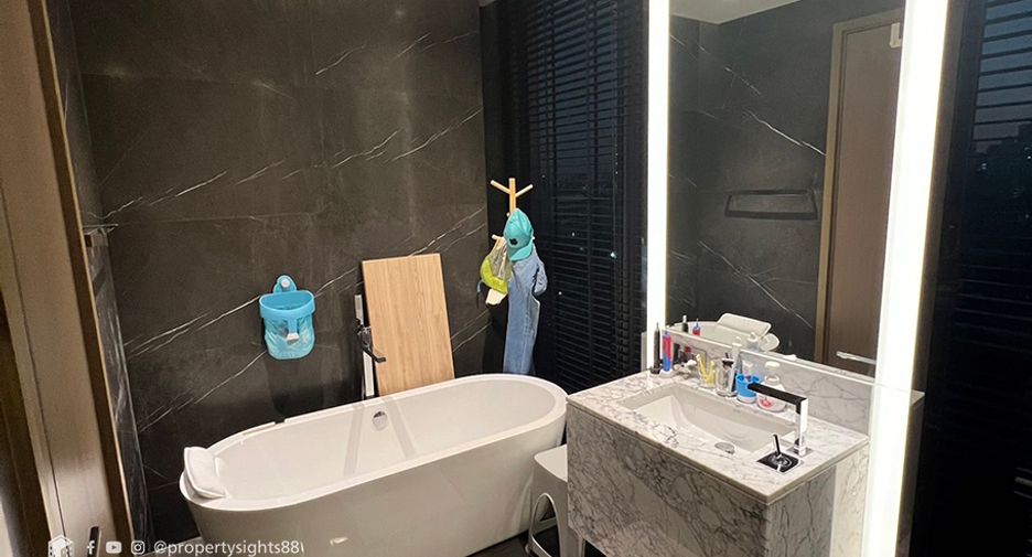Wohnung zur Miete mit 2 Zimmer in Watthana, Bangkok