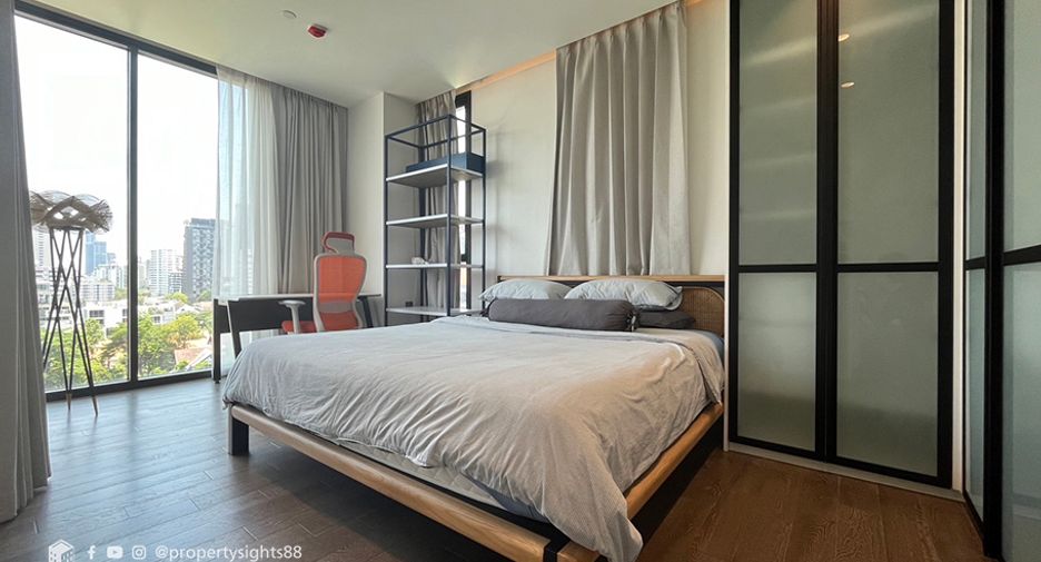 Condo en alquiler de 2 habitaciones en Khlong Toei, Bangkok