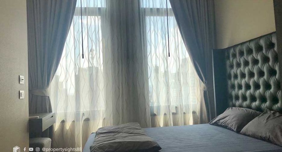 For rent 2 bedrooms condo in Khlong Toei, Bangkok