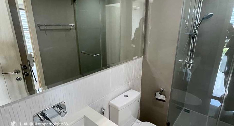 For rent 2 ベッドルーム condo in Khlong Toei, Bangkok