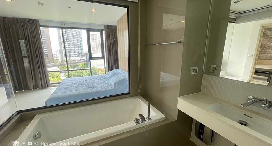 For rent 2 ベッドルーム condo in Khlong Toei, Bangkok