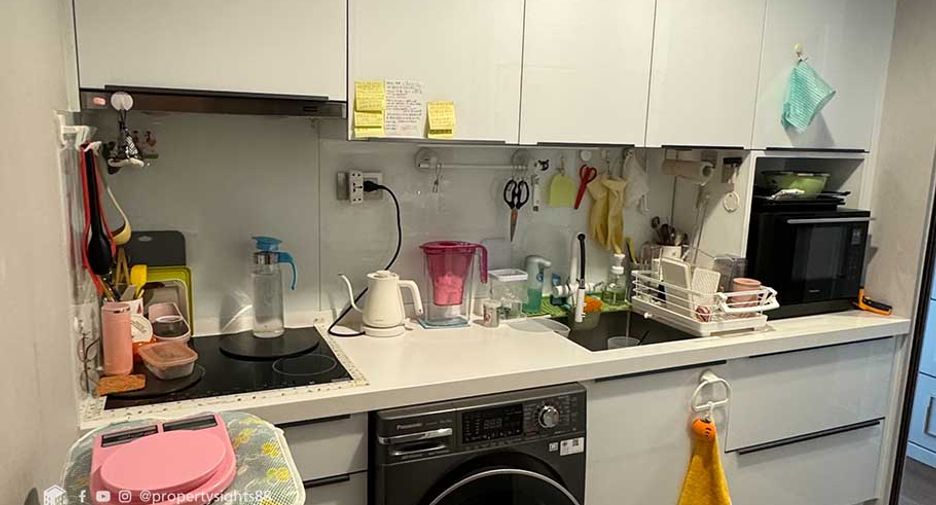 ขาย 2 ห้องนอน คอนโด ใน คลองเตย, กรุงเทพฯ