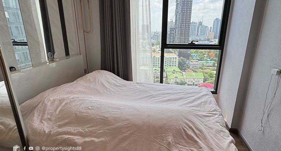 ขาย 2 ห้องนอน คอนโด ใน คลองเตย, กรุงเทพฯ