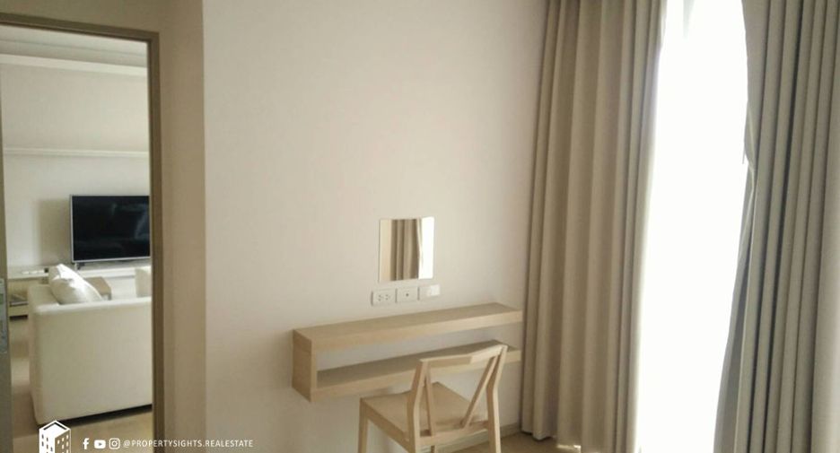 For rent 2 bedrooms condo in Khlong Toei, Bangkok