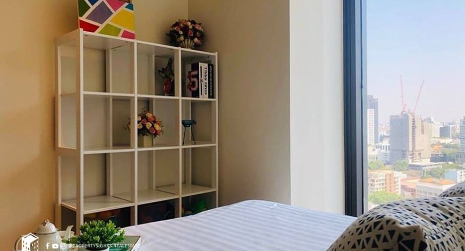 For rent 2 bedrooms condo in Khlong Toei, Bangkok
