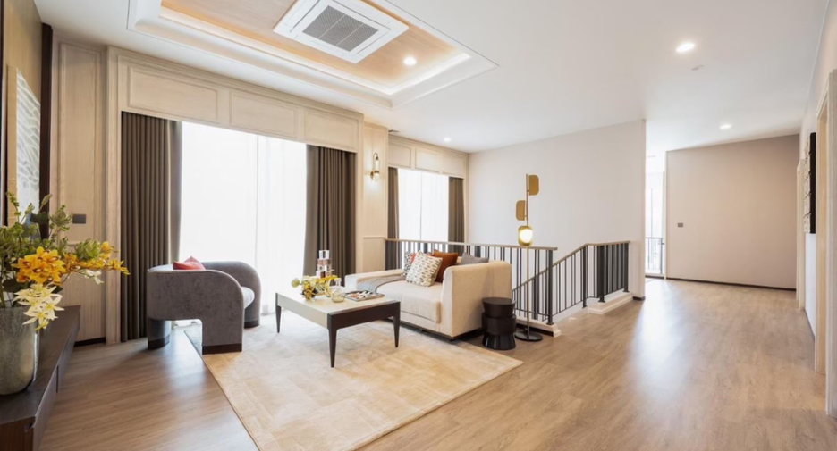 Villa zum Kauf mit 4 Zimmer in East Pattaya, Pattaya