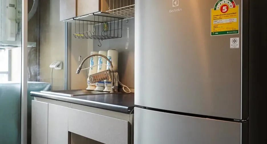 For rent 1 bed condo in Mueang Samut Prakan, Samut Prakan