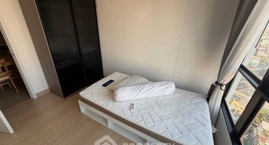 À vendre 2 chambres condo à Khlong San, Bangkok