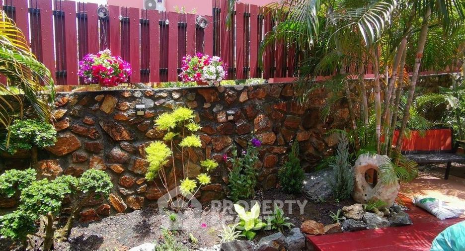 For rent 2 bedrooms house in Bang Lamung, Chonburi