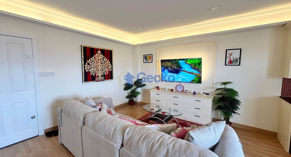For sale 2 bedrooms condo in South Pattaya, Pattaya