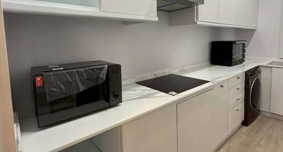 For rent 1 bed condo in Khlong San, Bangkok