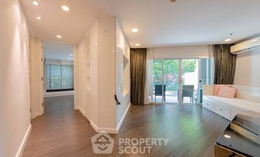 For rent 4 bedrooms condo in Huai Khwang, Bangkok