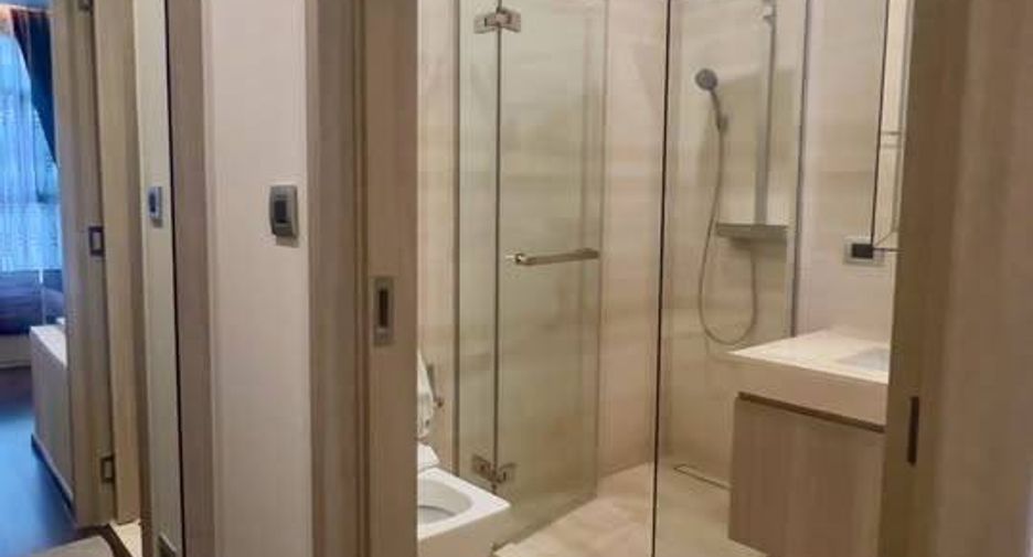 Condo en alquiler de 1 habitaciones en Khlong Toei, Bangkok