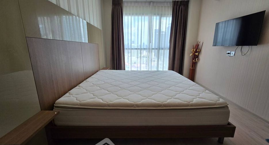 For rent 2 bedrooms condo in Ratchathewi, Bangkok
