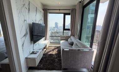 Wohnung zur Miete mit 1 Zimmer in Khlong Toei, Bangkok