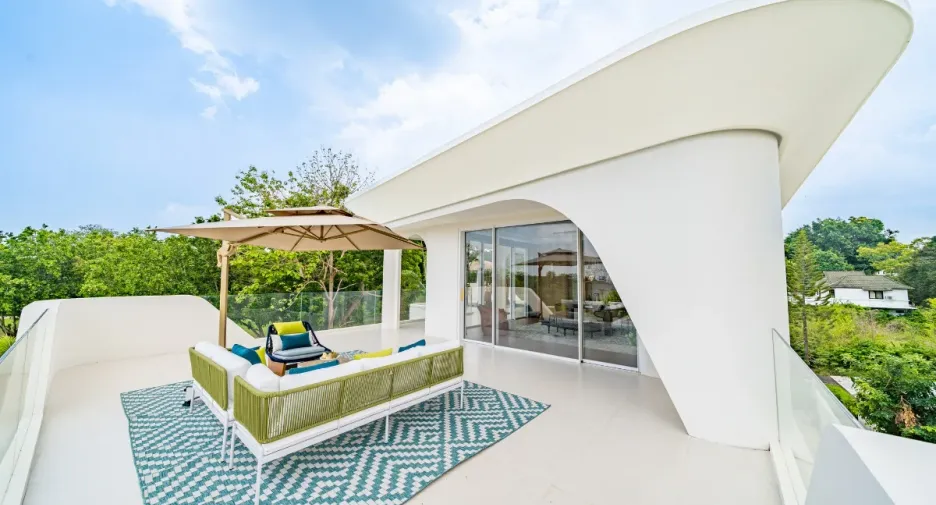 For sale 6 bedrooms house in Huay Yai, Pattaya