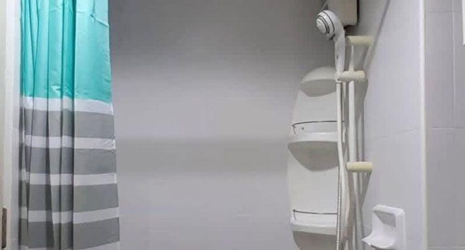 For rent studio condo in Phra Khanong, Bangkok