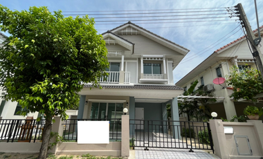 For sale 3 bedrooms house in Mueang Nonthaburi, Nonthaburi
