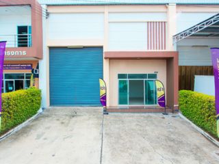 For rent warehouse in Phra Samut Chedi, Samut Prakan