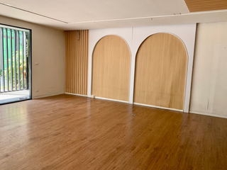 For rent retail Space in Mueang Samut Prakan, Samut Prakan