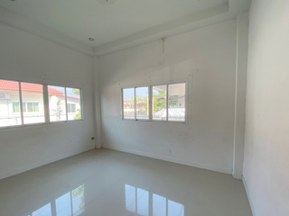 À vendre 1 chambre maison à Mueang Rayong, Rayong