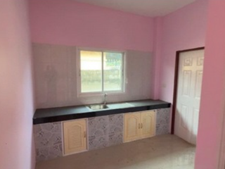 Casa en venta de 3 habitaciones en Ban Khai, Rayong