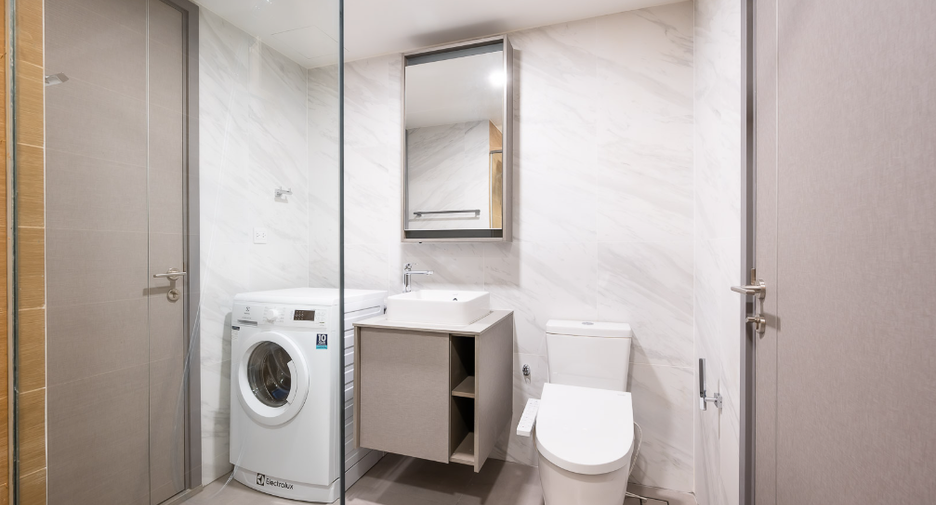 For sale 1 bed condo in Watthana, Bangkok