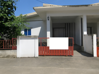 À vendre 2 chambres maison à Pluak Daeng, Rayong
