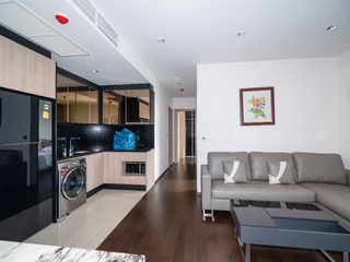 For sale 2 bedrooms condo in Pathum Wan, Bangkok