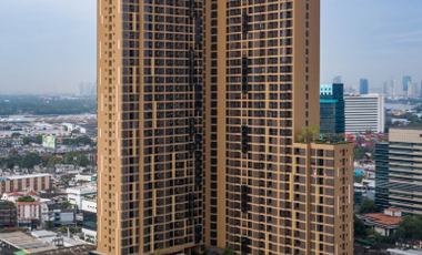 For sale 1 bed condo in Khlong Toei, Bangkok