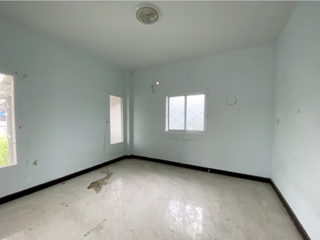 Haus zum Kauf mit 2 Zimmer in Mueang Rayong, Rayong