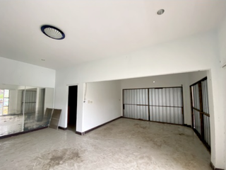 Haus zum Kauf mit 2 Zimmer in Mueang Rayong, Rayong