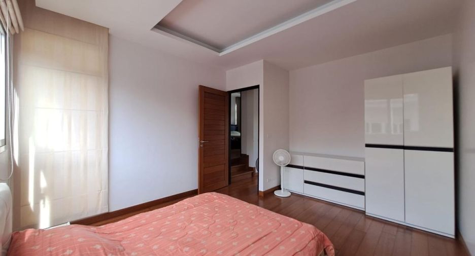 For sale 3 bedrooms house in Na Jomtien, Pattaya