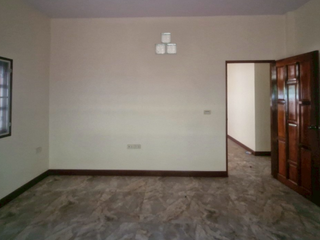 Продажа 2 спальни дом в Мыанг Районг, Районг