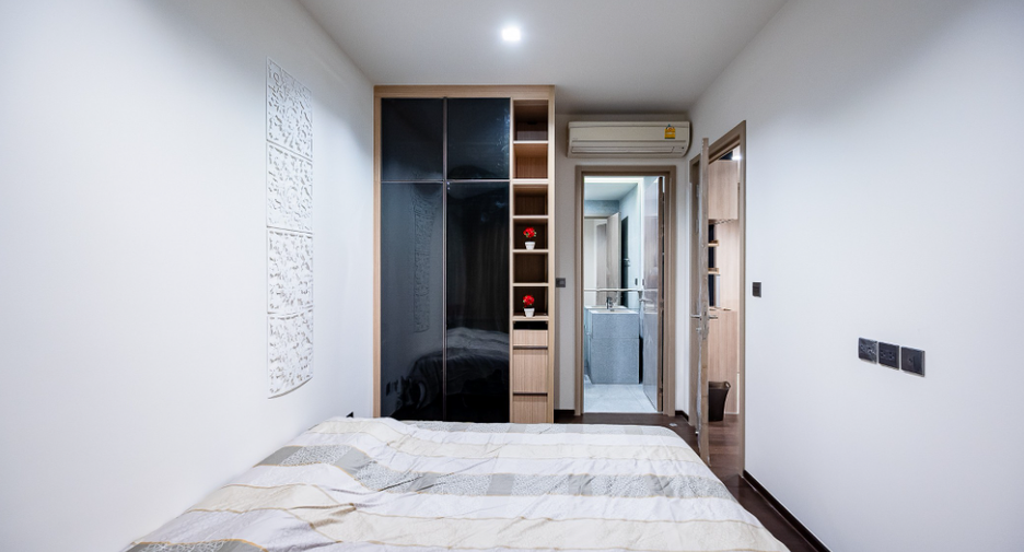 For sale 1 bed condo in Pathum Wan, Bangkok