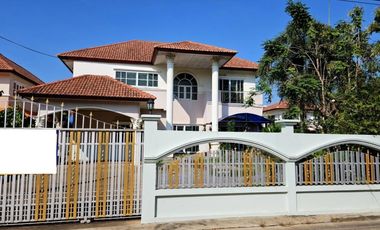 Haus zum Kauf mit 3 Zimmer in Bang Bua Thong, Nonthaburi